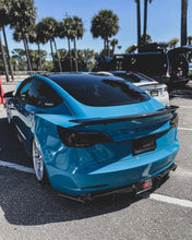Load image into Gallery viewer, TESERY Tesla Model 3 Carbon Fiber Rear Spoiler Ver.3