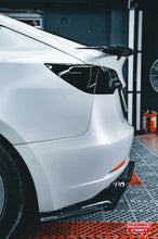 Load image into Gallery viewer, TESERY Tesla Model 3 Carbon Fiber Rear Spoiler Ver.3