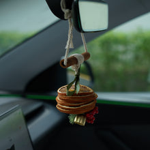 Load image into Gallery viewer, Car Orange Scent Christmas  Ornament 丨Universal Hanging Design
