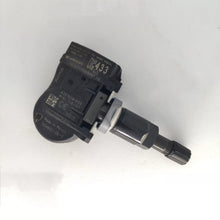 Load image into Gallery viewer, TESERY RF 433MHz Tire Pressure Monitoring System for Model S/X/3