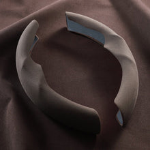 Load image into Gallery viewer, Ultra-thin Alcantara Steering Wheel Cover for Model 3 / Y | TESERY