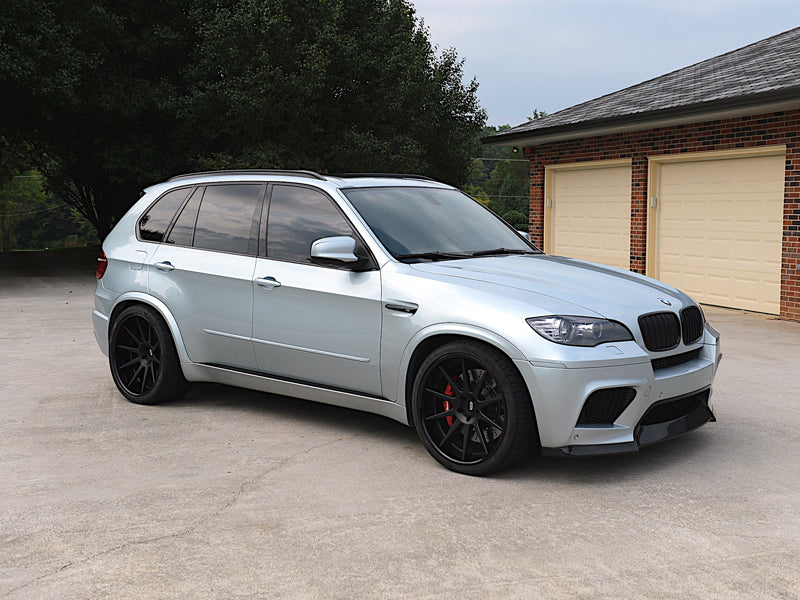AutoTecknic Replacement Glazing Black Fender Gills - BMW E70 X5M