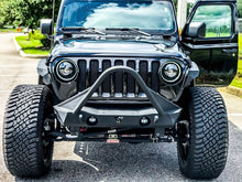 Load image into Gallery viewer, Oracle Jeep JL/Gladiator JT Oculus Bi-LED Projector Headlights - Amber/White Switchback