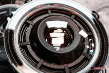 Load image into Gallery viewer, Oracle Oculus Bi-LED Projector Headlights for Jeep JL/Gladiator JT - Matte Blk - 5500K