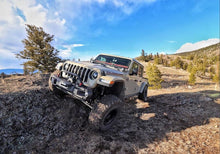 Load image into Gallery viewer, Oracle Jeep JL/Gladiator JT Oculus Bi-LED Projector Headlights - Amber/White Switchback