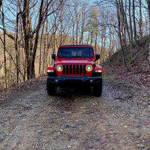 Load image into Gallery viewer, Oracle Jeep JL/Gladiator JT Oculus Bi-LED Projector Headlights - Amber/White Switchback